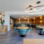 Oltre Alpine Szálloda