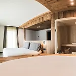 Oltre Alpine Szálloda