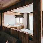 Oltre Alpine 4*